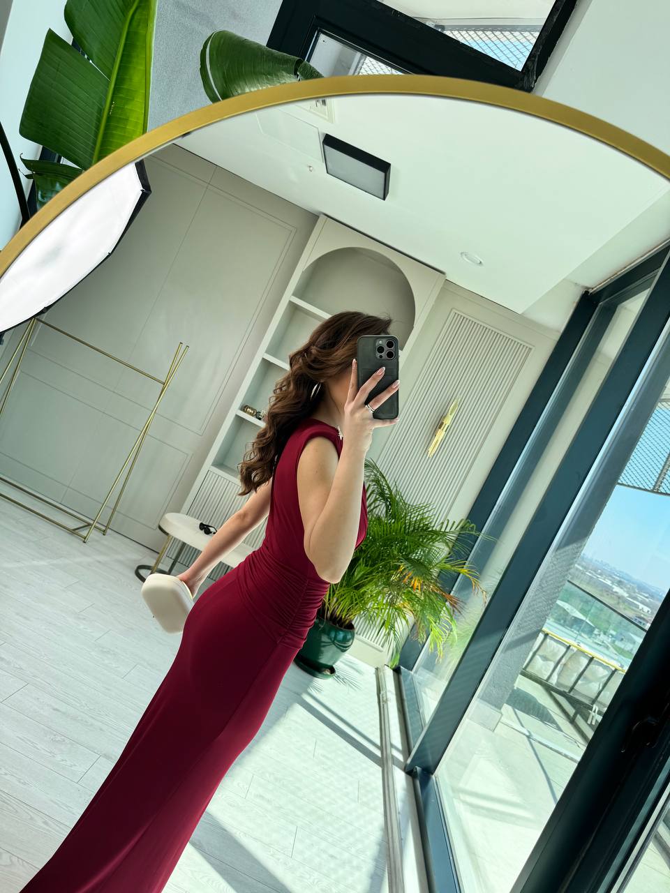 Bordo%20Tasarım%20Omuz%20Düğmeli%20Drape%20Detay%20Likralı%20Cendy%20Kumaş%20Elbise
