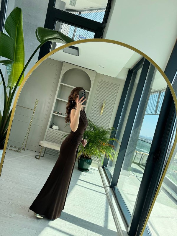 Kahverengi%20Tasarım%20Omuz%20Düğmeli%20Drape%20Detay%20Likralı%20Cendy%20Kumaş%20Elbise