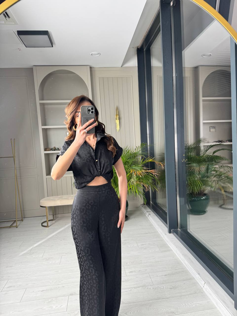 Siyah%20Jakarlı%20Premium%20Saten%20Takım