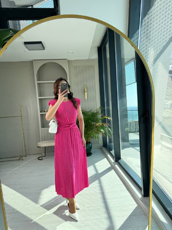 Pembe%20Bel%20Detay%20Astarlı%20Piliseli%20Kumaş%20Elbise