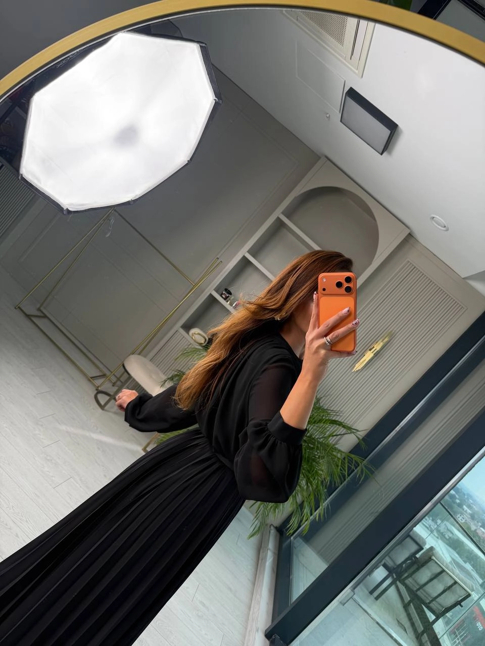 Siyah%20Piliseli%20Astarlı%20Kemerli%20Düğme%20Detay%20Şifon%20Elbise