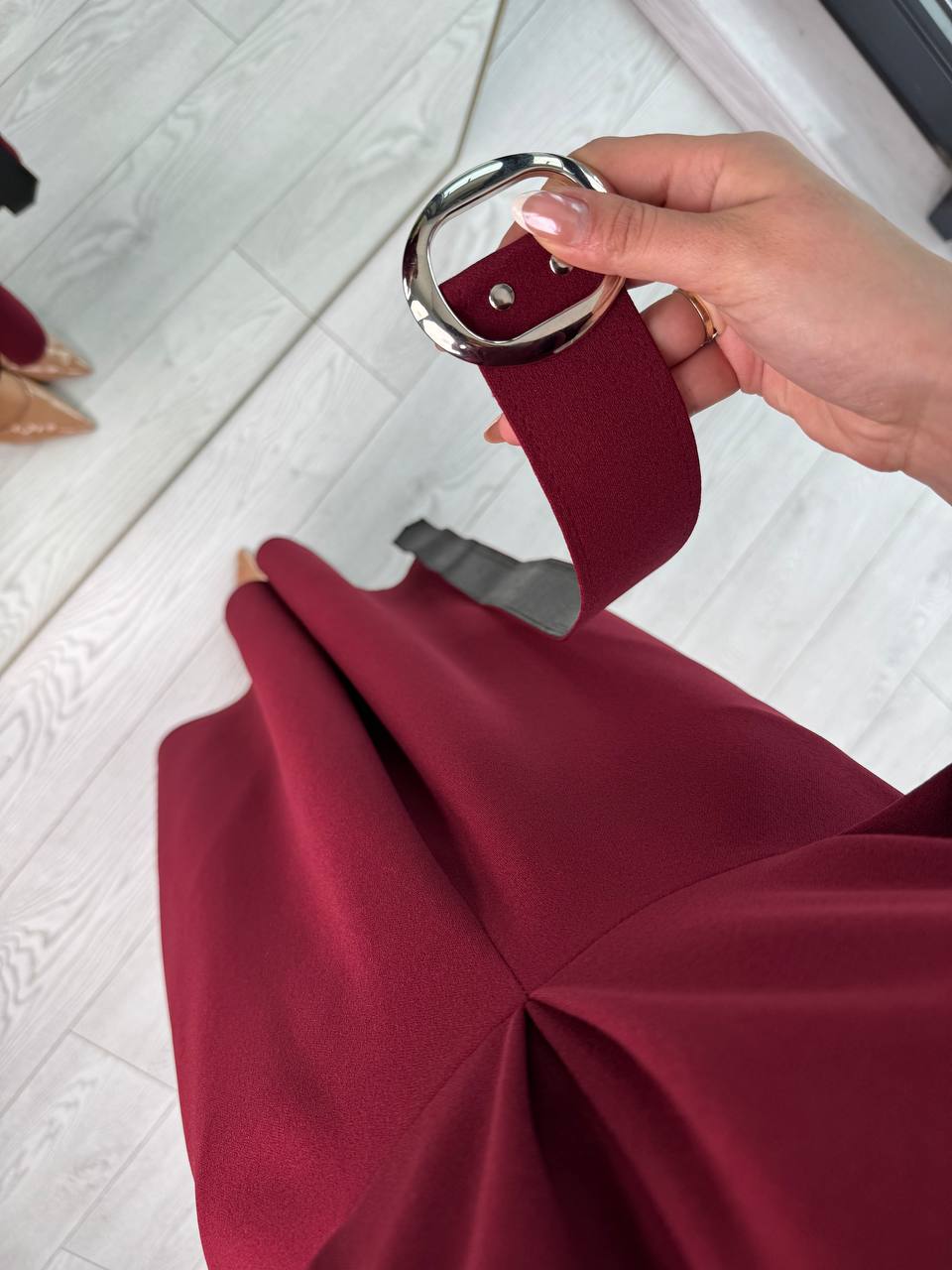Bordo%20Kemerli%20Yarasa%20Kol%20Tok%20Krep%20Kumaş%20Elbise