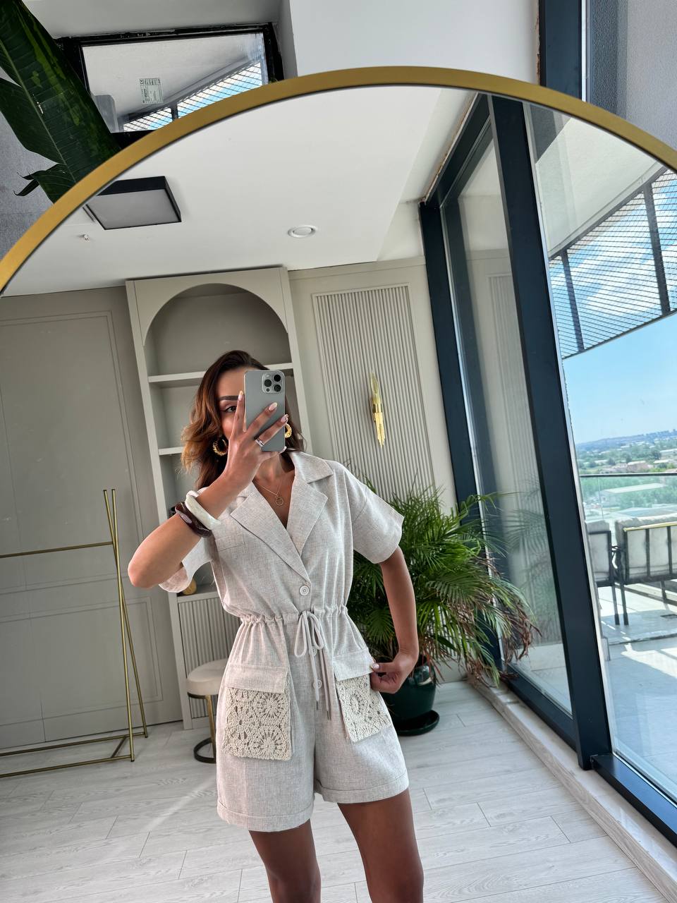 Natural%20Bej%20dantel%20Cep%20Detaylı%20Tok%20Dokulu%20Keten%20Şort%20Tulum