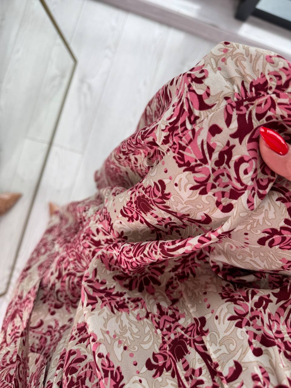 Pembe%20Desenli%20Beli%20Lastikli%20Cepli%20Pamuklu%20Viskon%20Kumaş%20Elbise