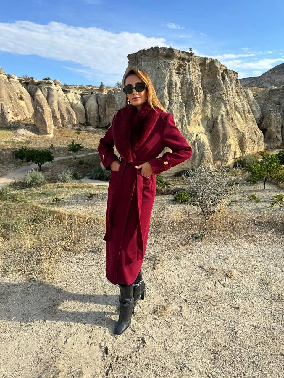 Bordo%20Yaka%20Kürklü%20Astarlı%20Premium%20Seri%20Uzun%20Kaşe%20Kaban