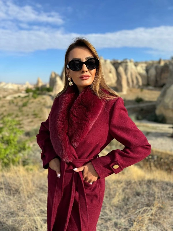 Bordo%20Yaka%20Kürklü%20Astarlı%20Premium%20Seri%20Uzun%20Kaşe%20Kaban