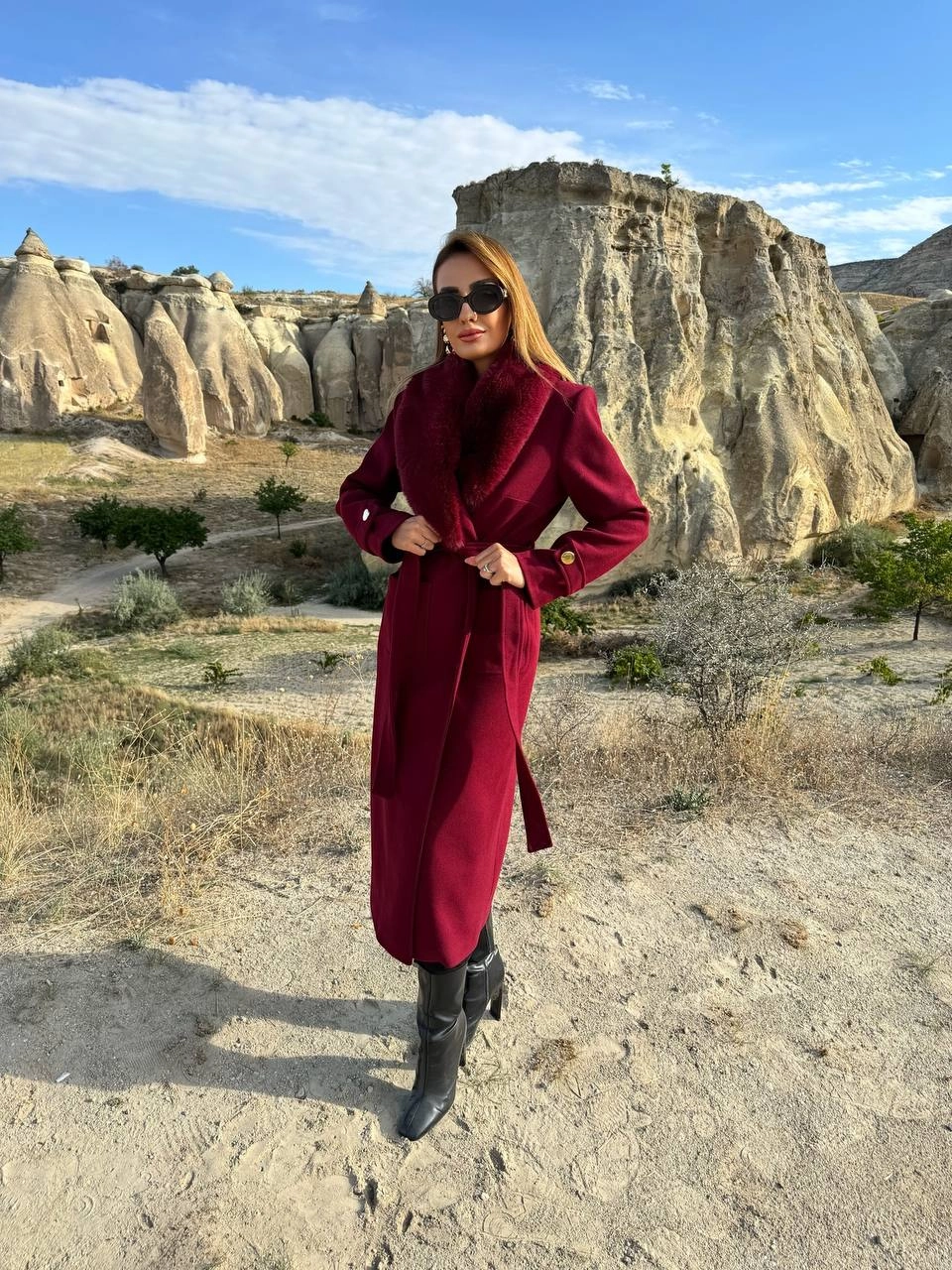 Bordo%20Yaka%20Kürklü%20Astarlı%20Premium%20Seri%20Uzun%20Kaşe%20Kaban