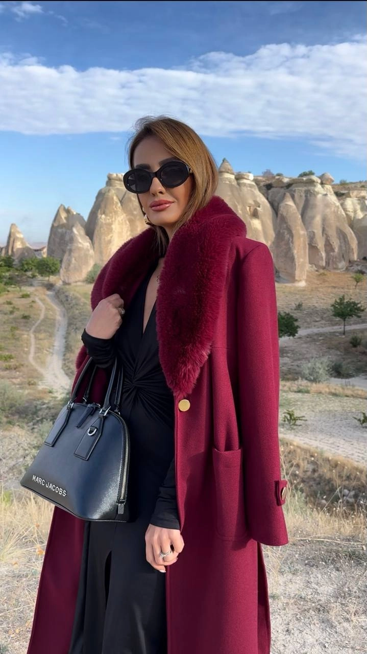Bordo%20Yaka%20Kürklü%20Astarlı%20Premium%20Seri%20Uzun%20Kaşe%20Kaban
