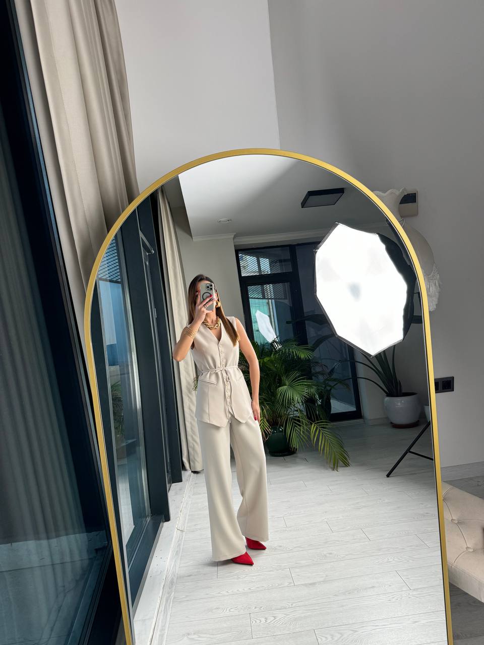 Taş%20Rengi%20Yelek%20Pantolon%20Lüks%20Atlas%20Kumaş%20Takım