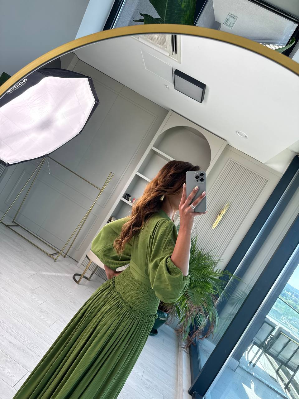 Yeşil%20Pamuklu%20Boncuk%20Detaylı%20Etek%20Bluz%20Takım