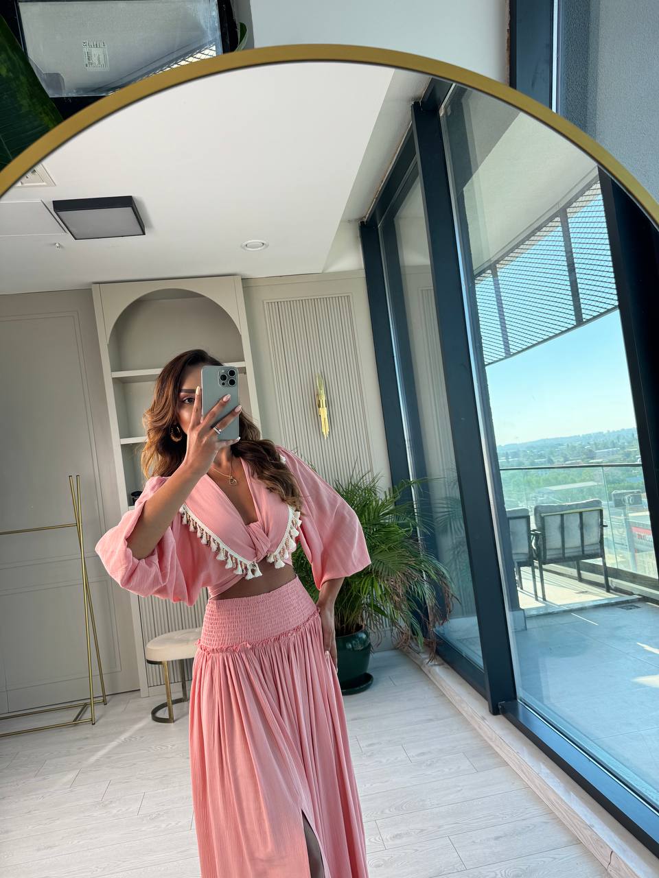 Pudra%20Pamuklu%20Boncuk%20Detaylı%20Etek%20Bluz%20Takım
