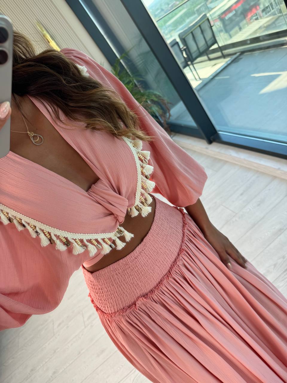 Pudra%20Pamuklu%20Boncuk%20Detaylı%20Etek%20Bluz%20Takım