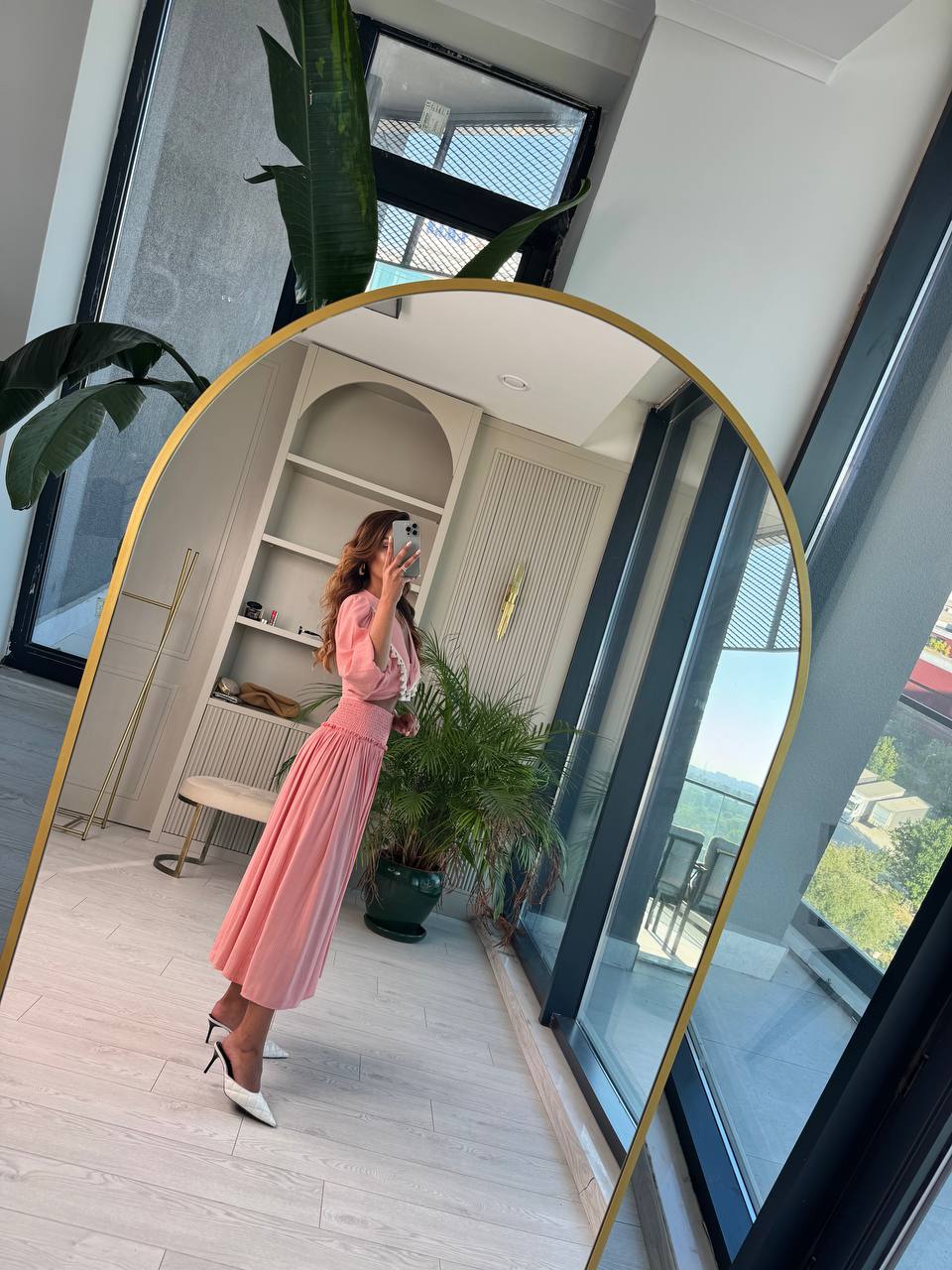 Pudra%20Pamuklu%20Boncuk%20Detaylı%20Etek%20Bluz%20Takım