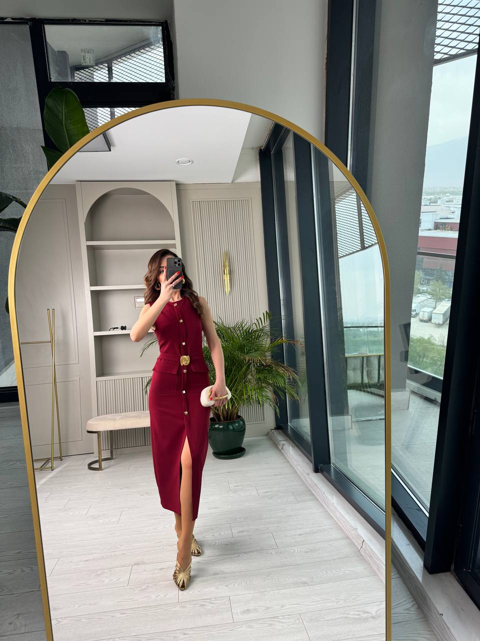 Bordo%20Zara%20Model%20Gold%20Metal%20Süs%20Düğmeli%20Kalem%20Elbise