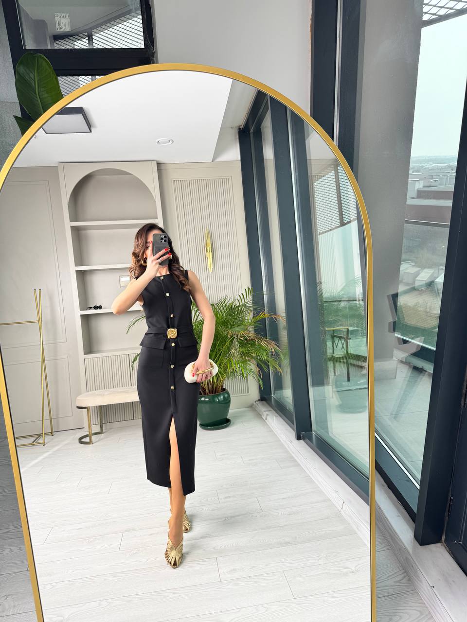 Siyah%20Zara%20Model%20Gold%20Metal%20Süs%20Düğmeli%20Kalem%20Elbise