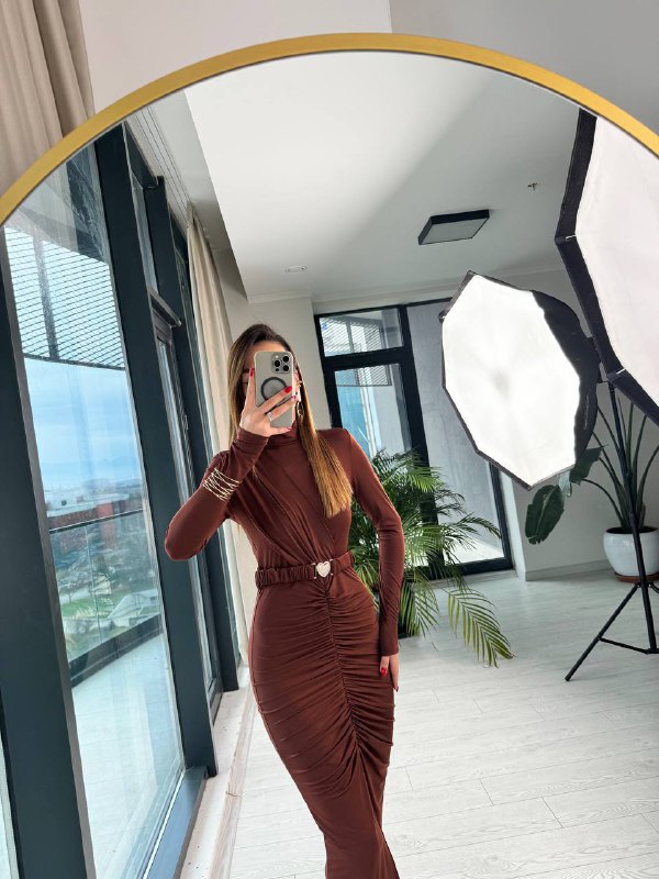 Kahverengi%20Drapeli%20Taşlı%20Kalp%20Kemer%20Detaylı%20Likralı%20Premium%20Elbise