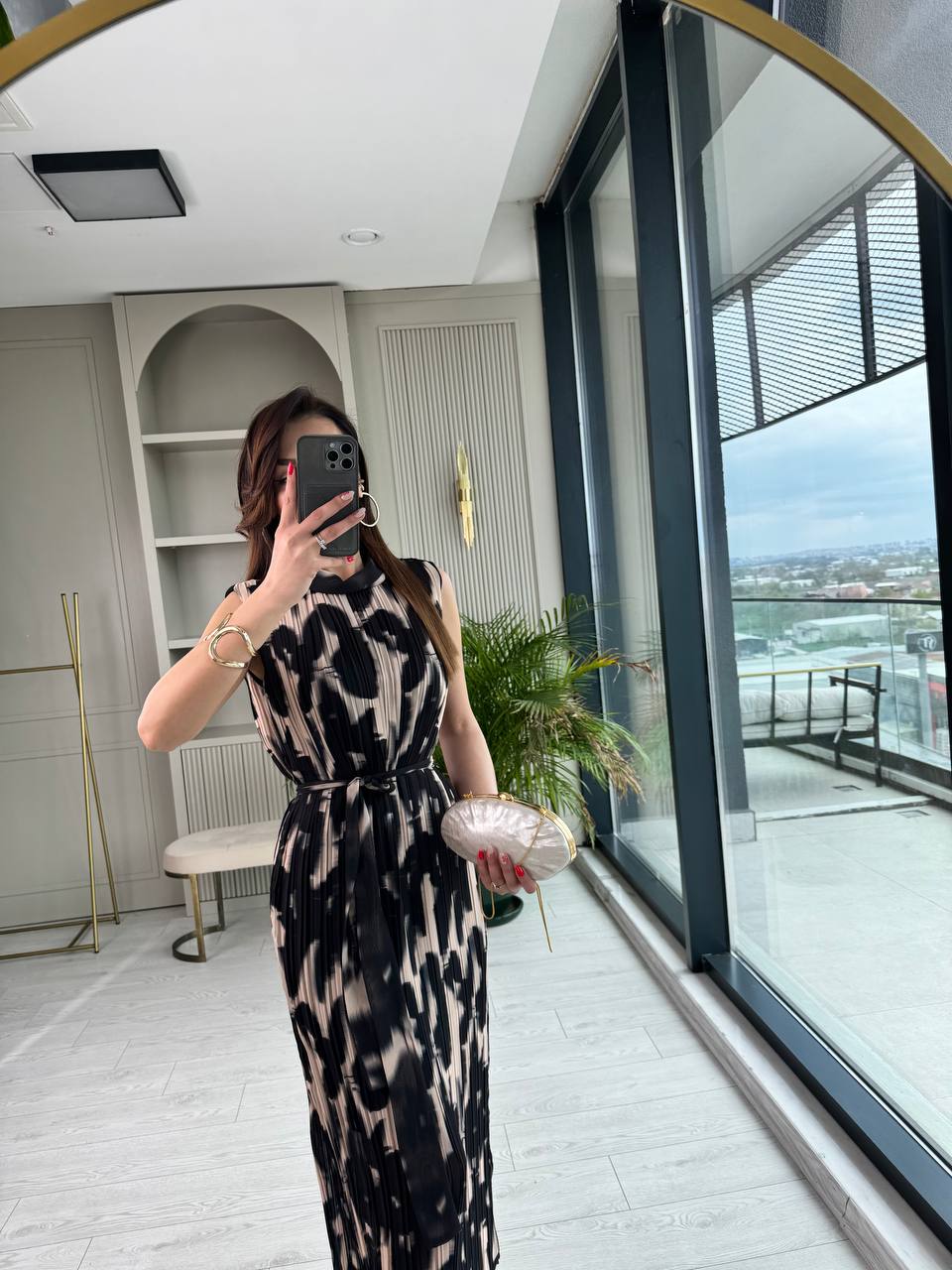 Siyah%20Desenli%20İnce%20Piliseli%20Astarlı%20Premium%20Şifon%20Elbise