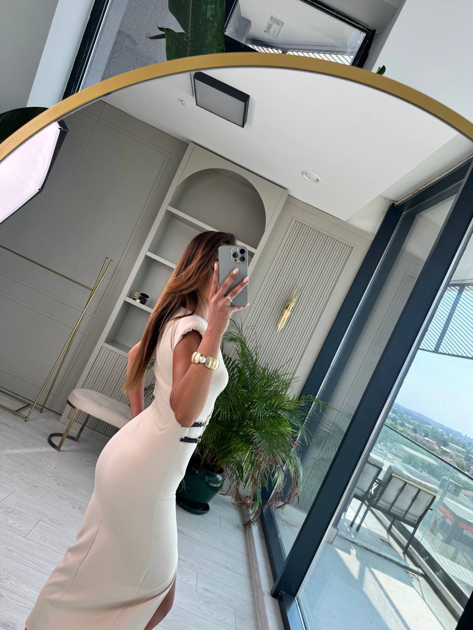 Bej%20Zara%20Model%20Süs%20Kemerli%20Kalem%20Elbise