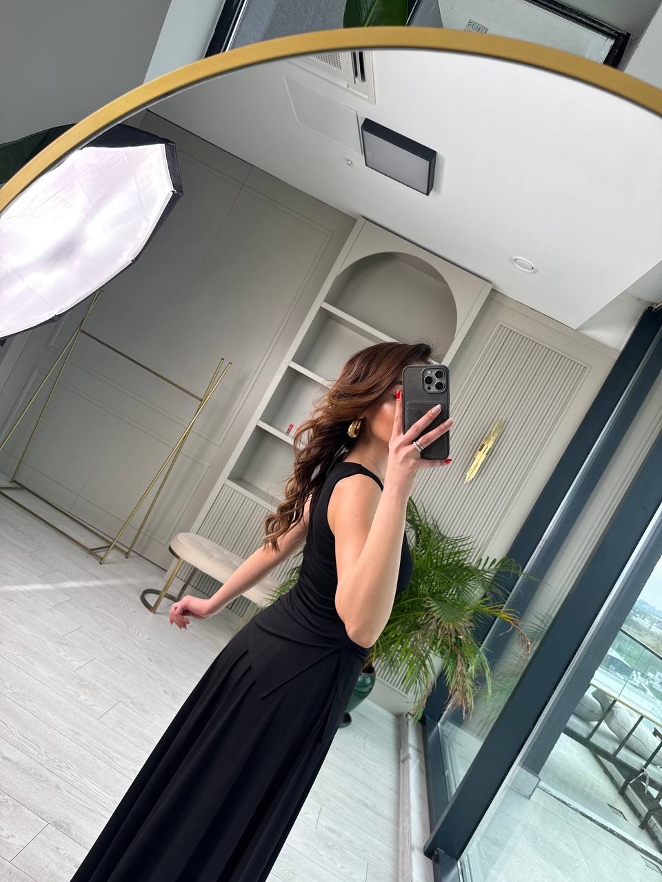 Siyah%20Metal%20Aksesuar%20Detaylı%20Premium%20Bluz%20Etek%20Takım