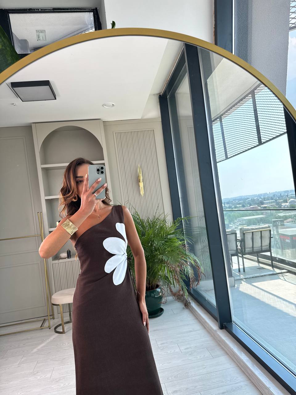 Kahverengi%20Çiçekli%20Bel%20Detay%20Astarlı%20Tok%20Keten%20Elbise