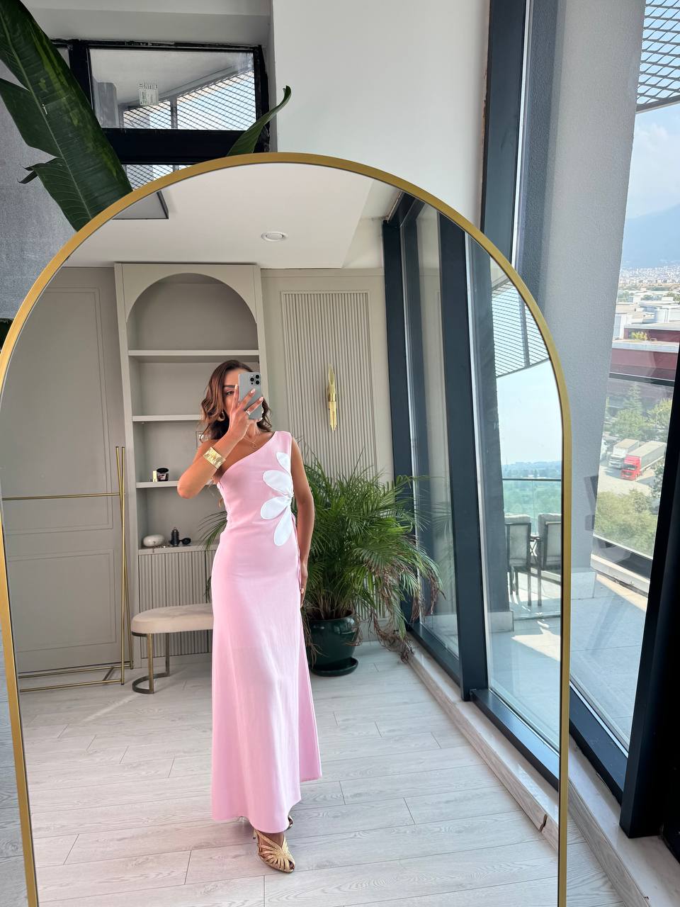 Pembe%20Çiçekli%20Bel%20Detay%20Astarlı%20Tok%20Keten%20Elbise