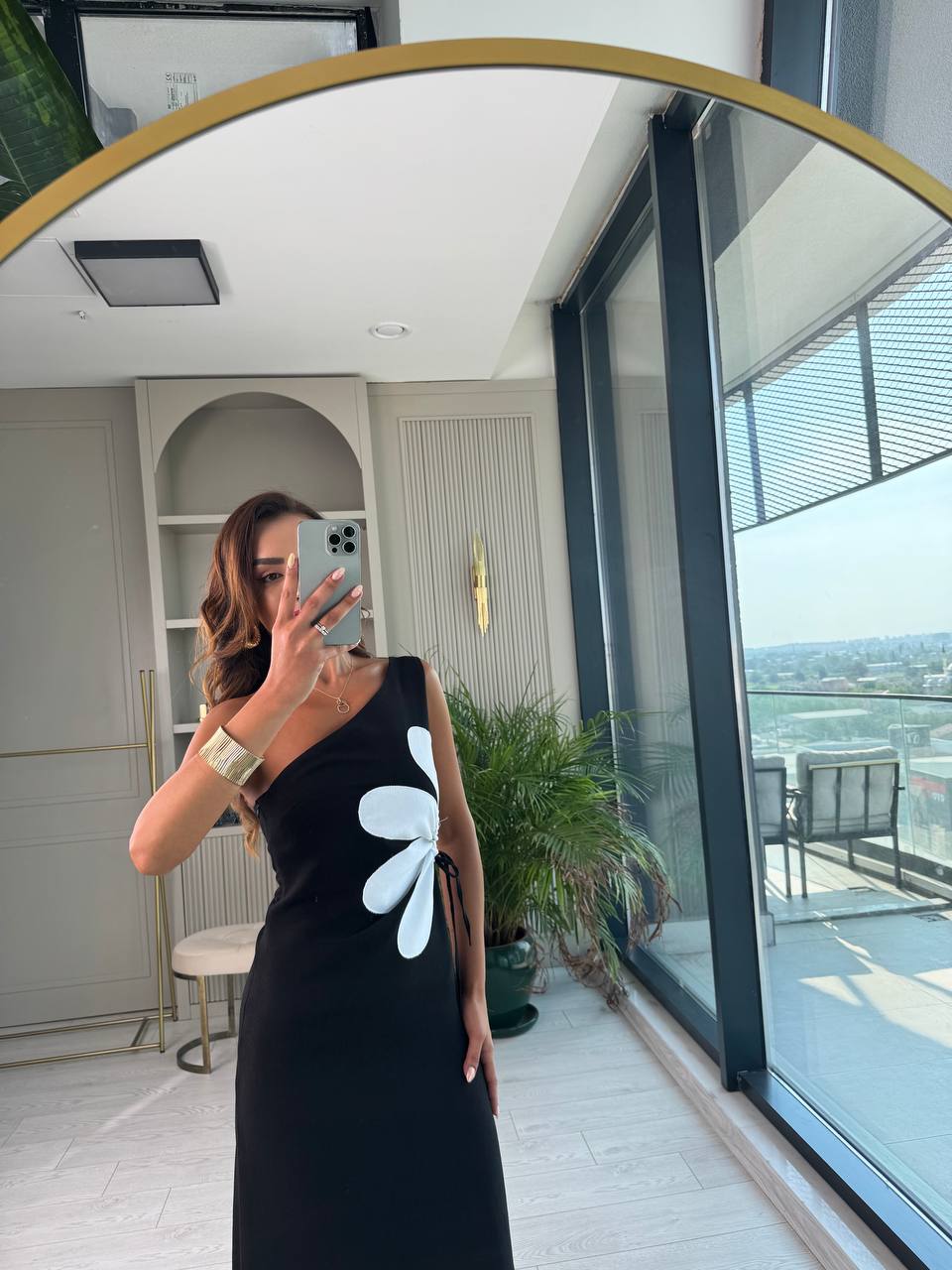 Siyah%20Çiçekli%20Bel%20Detay%20Astarlı%20Tok%20Keten%20Elbise