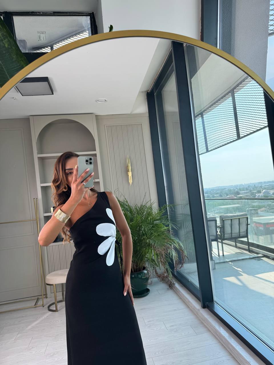Siyah%20Çiçekli%20Bel%20Detay%20Astarlı%20Tok%20Keten%20Elbise