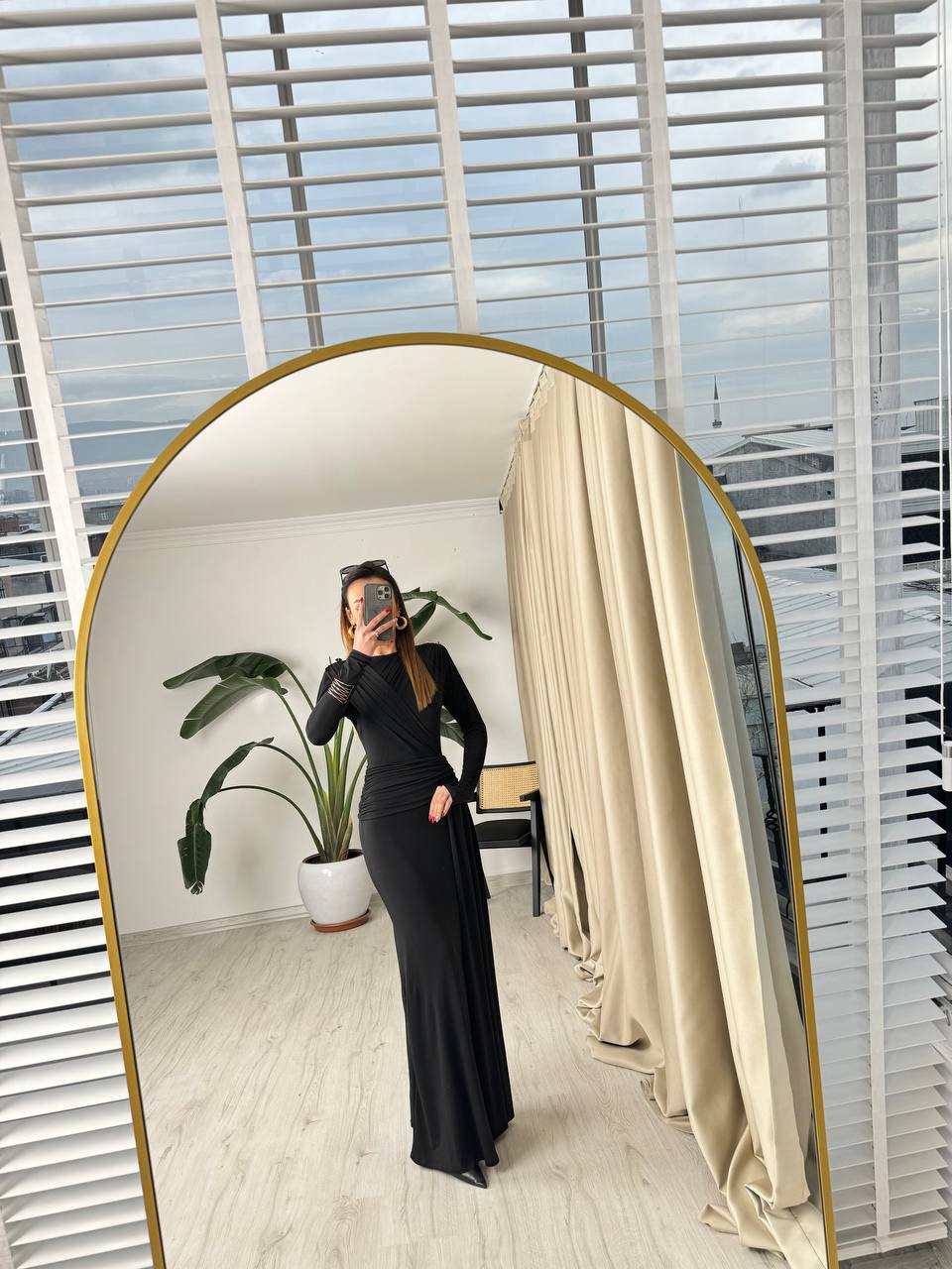 Siyah%20Tasarım%20Vatkalı%20ithal%20Candy%20Kumaş%20Claire%20Elbise