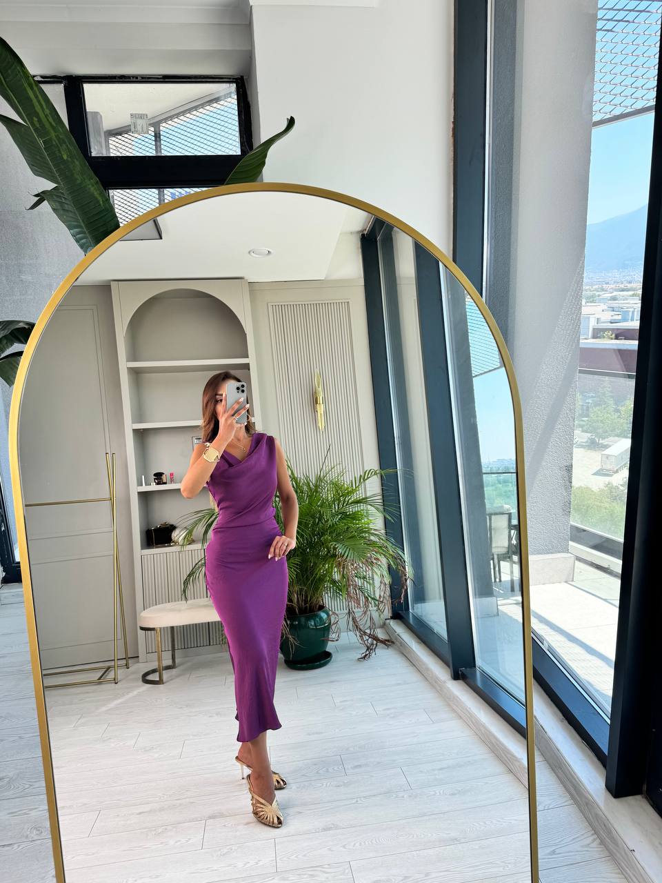 Mor%20Degaje%20Yaka%20Zara%20Model%20Saten%20Elbise