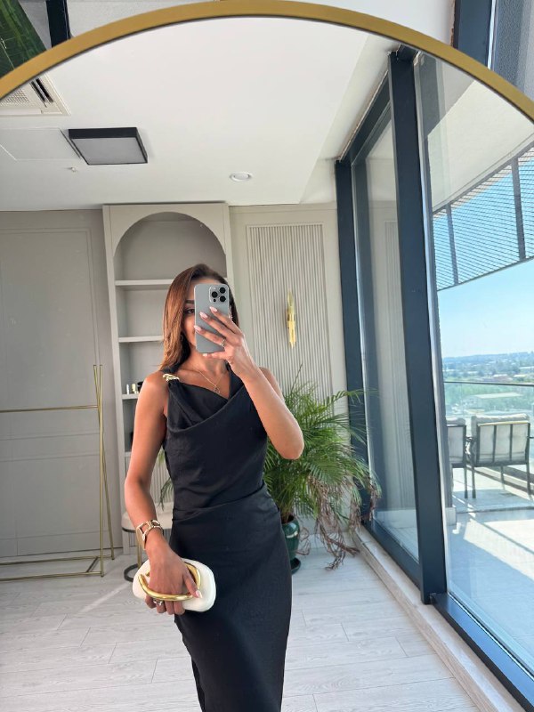 Siyah%20Degaje%20Yaka%20Zara%20Model%20Saten%20Elbise