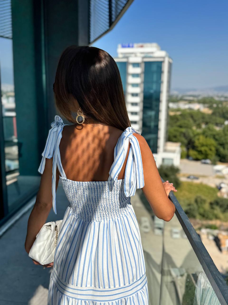 Mavi%20Çizgili%20Omuz%20Bağlamalı%20Astarlı%20Pamuklu%20Elbise