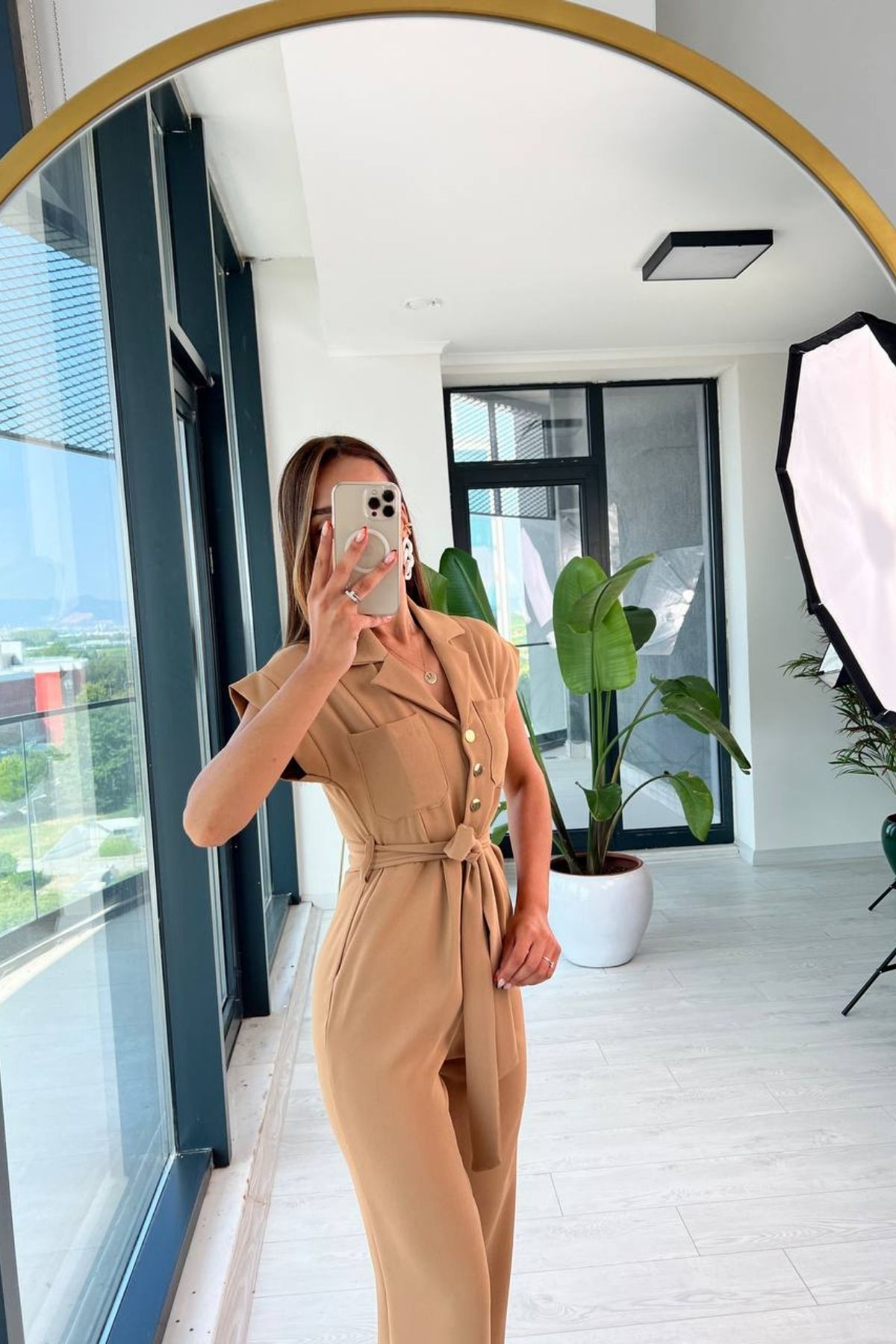 Camel%20Gold%20Düğme%20Detaylı%20ipekli%20Krep%20Tulum
