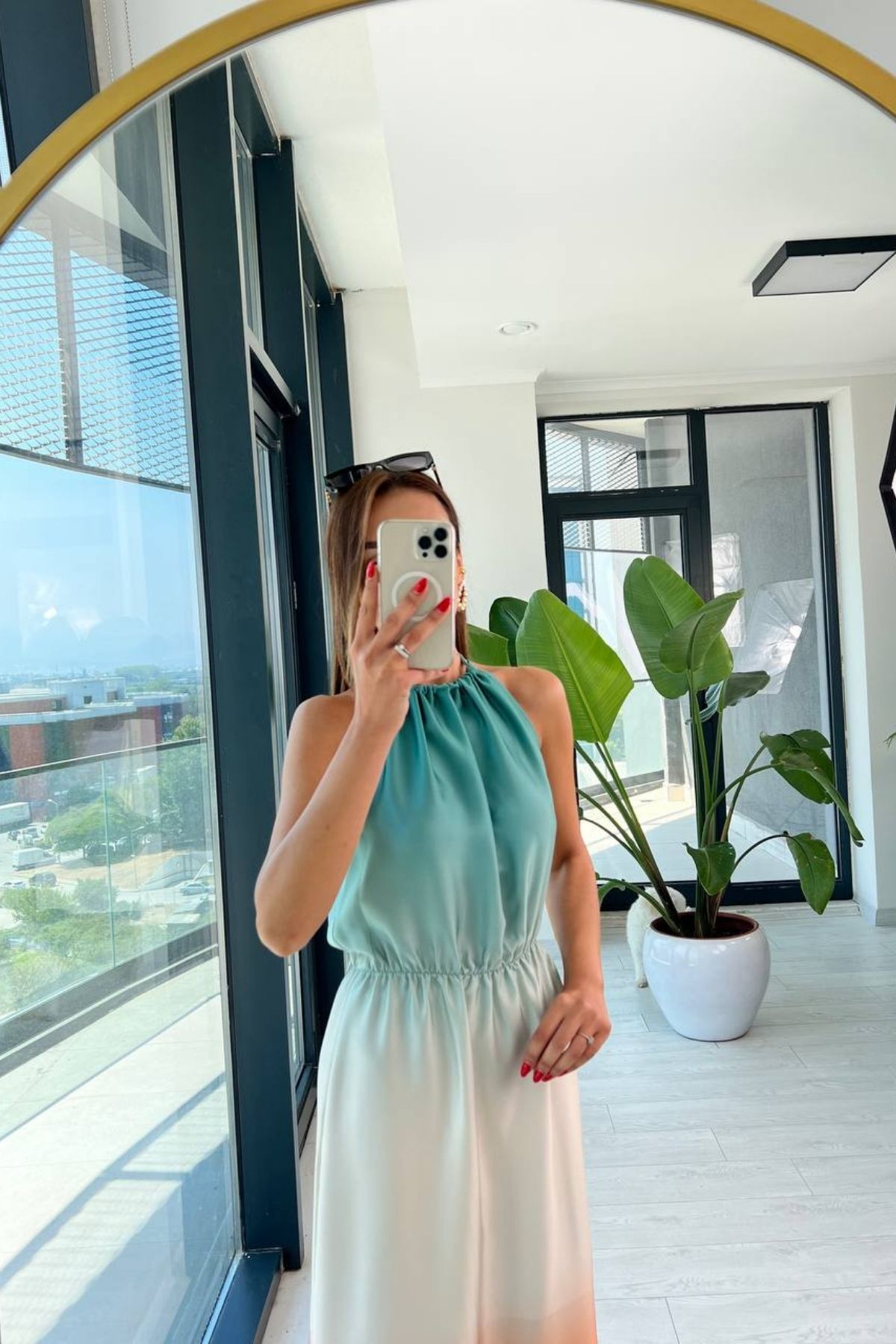 İpek%20Saten%20Geçişli%20Orange%20Halter%20Yaka%20Elbise