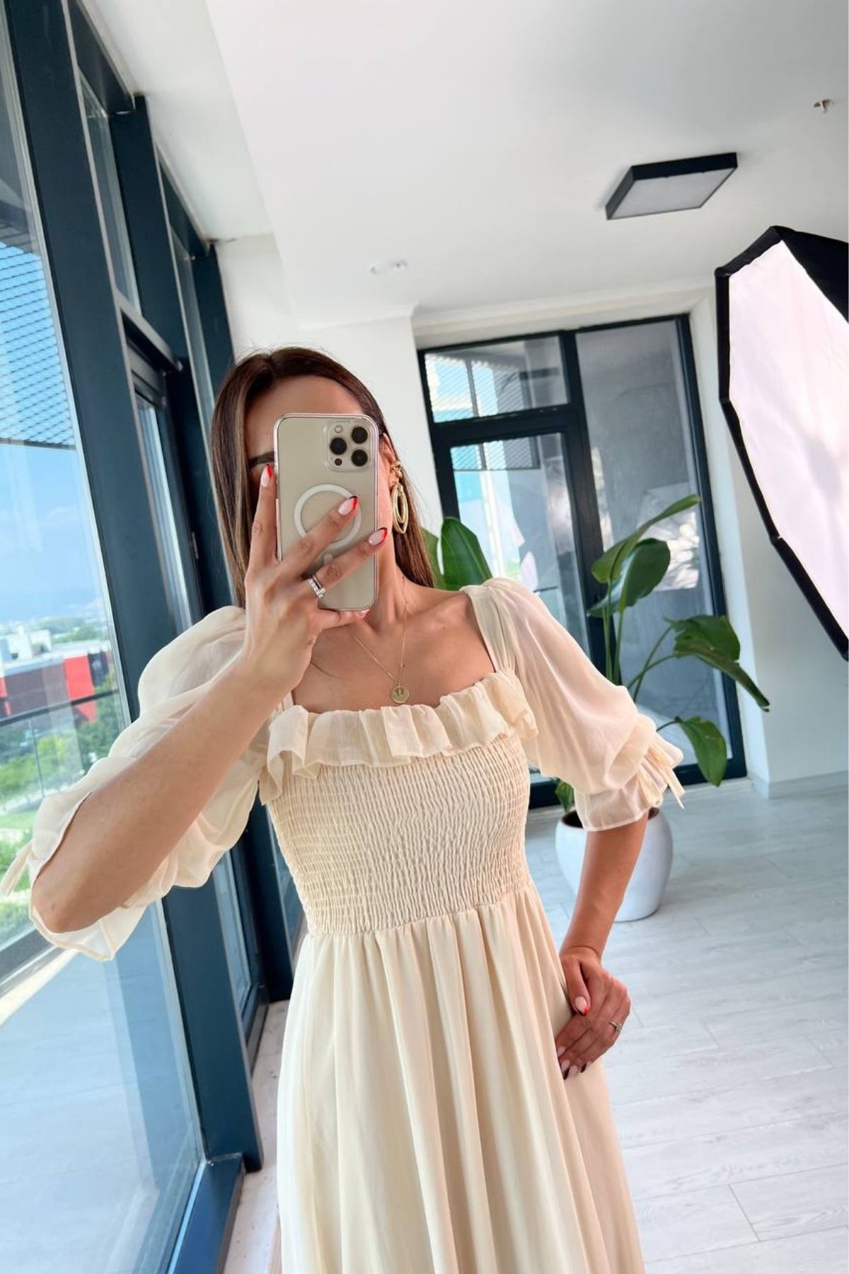 Taş%20Rengi%20Şifon%20Astarlı%20Bella%20Elbise