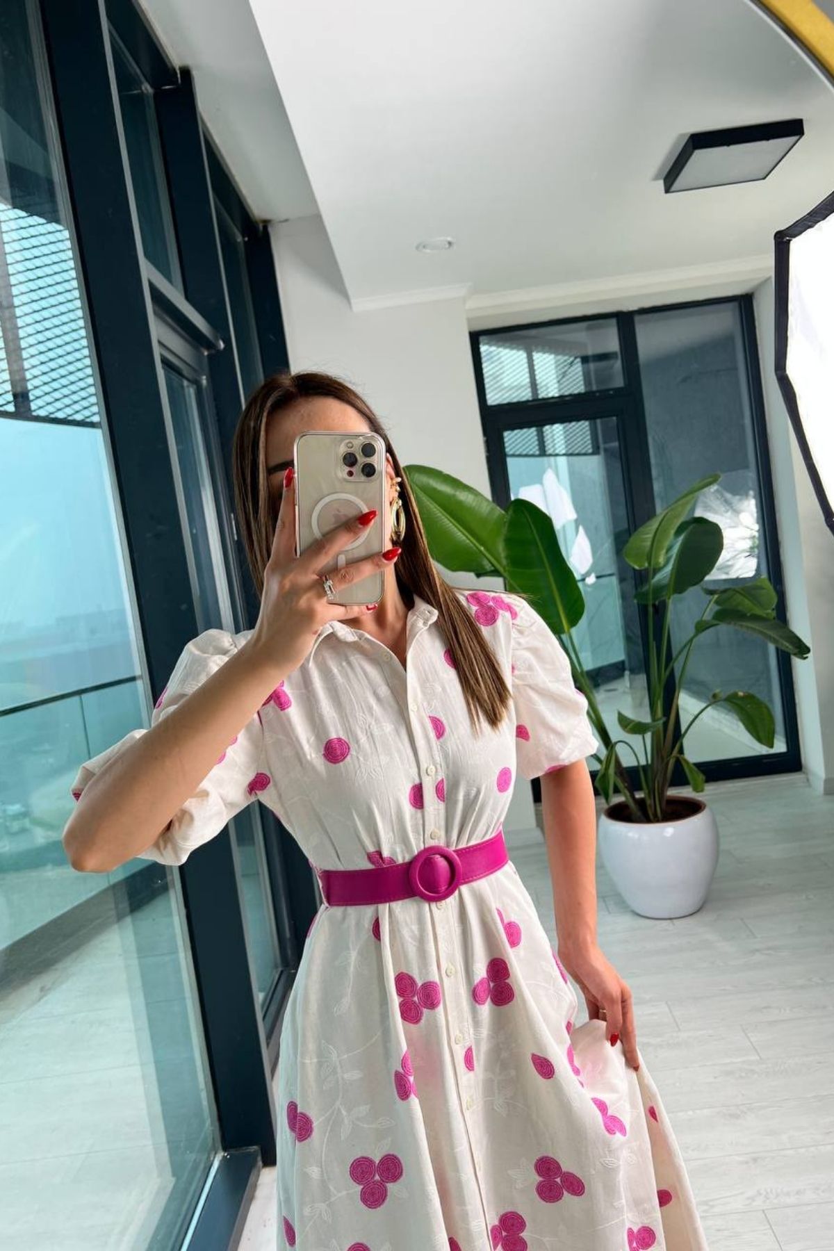 Pembe%20Kemerli%20Ham%20Keten%20Flok%20Baskılı%20Elbise