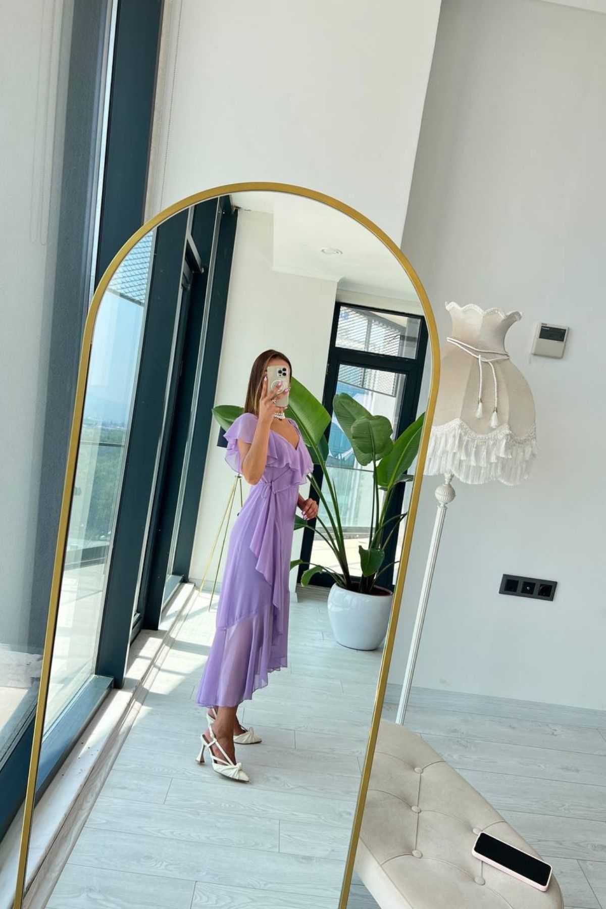 Lila%20Volan%20Detaylı%20Astarlı%20şifon%20elbise