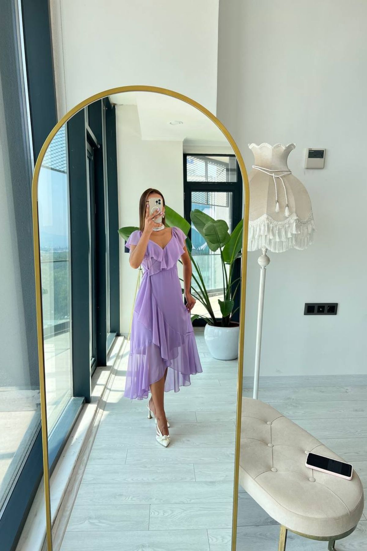 Lila%20Volan%20Detaylı%20Astarlı%20şifon%20elbise