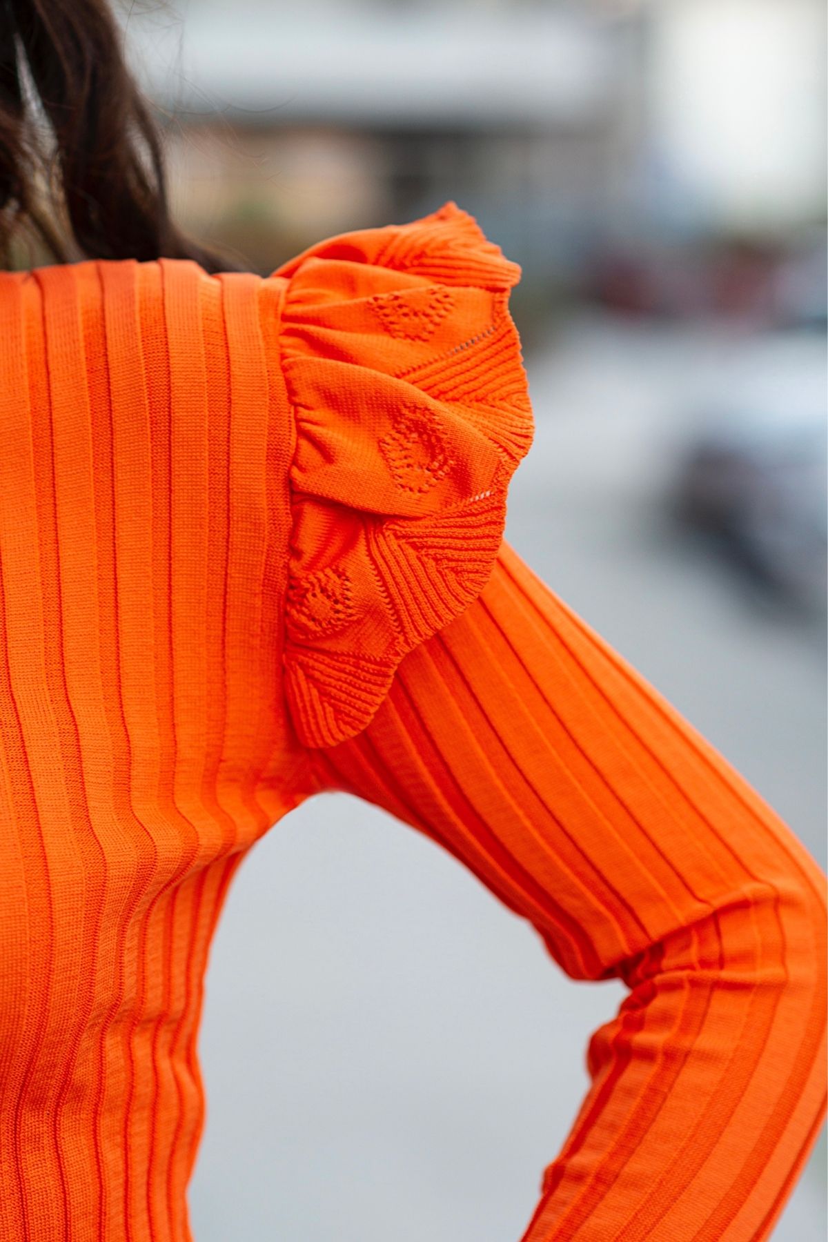 Orange Kol Detaylı Lüks Triko