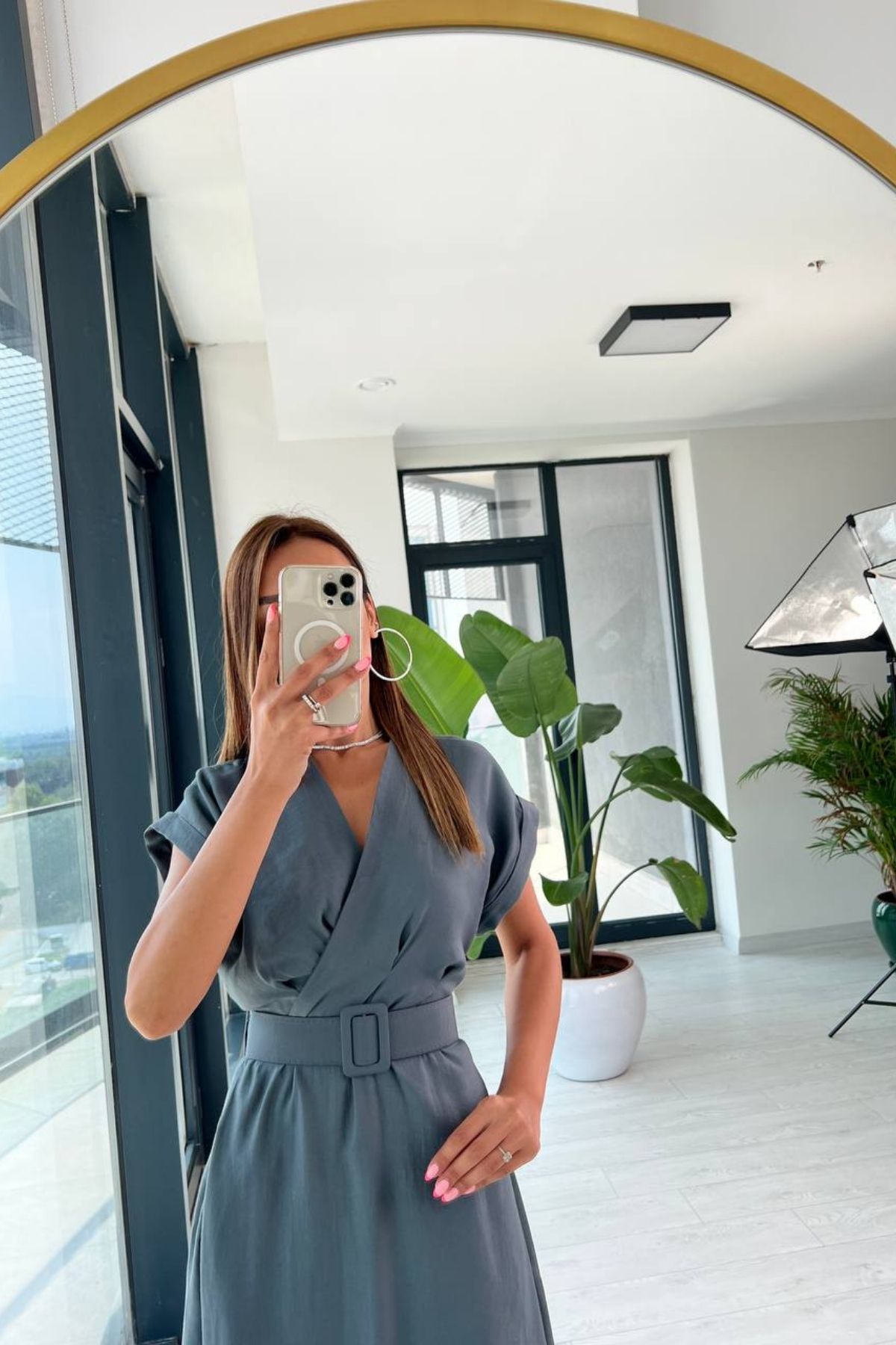 Füme%20Koyu%20Gri%20Astarlı%20Vual%20Kumaş%20Kemerli%20Elbise