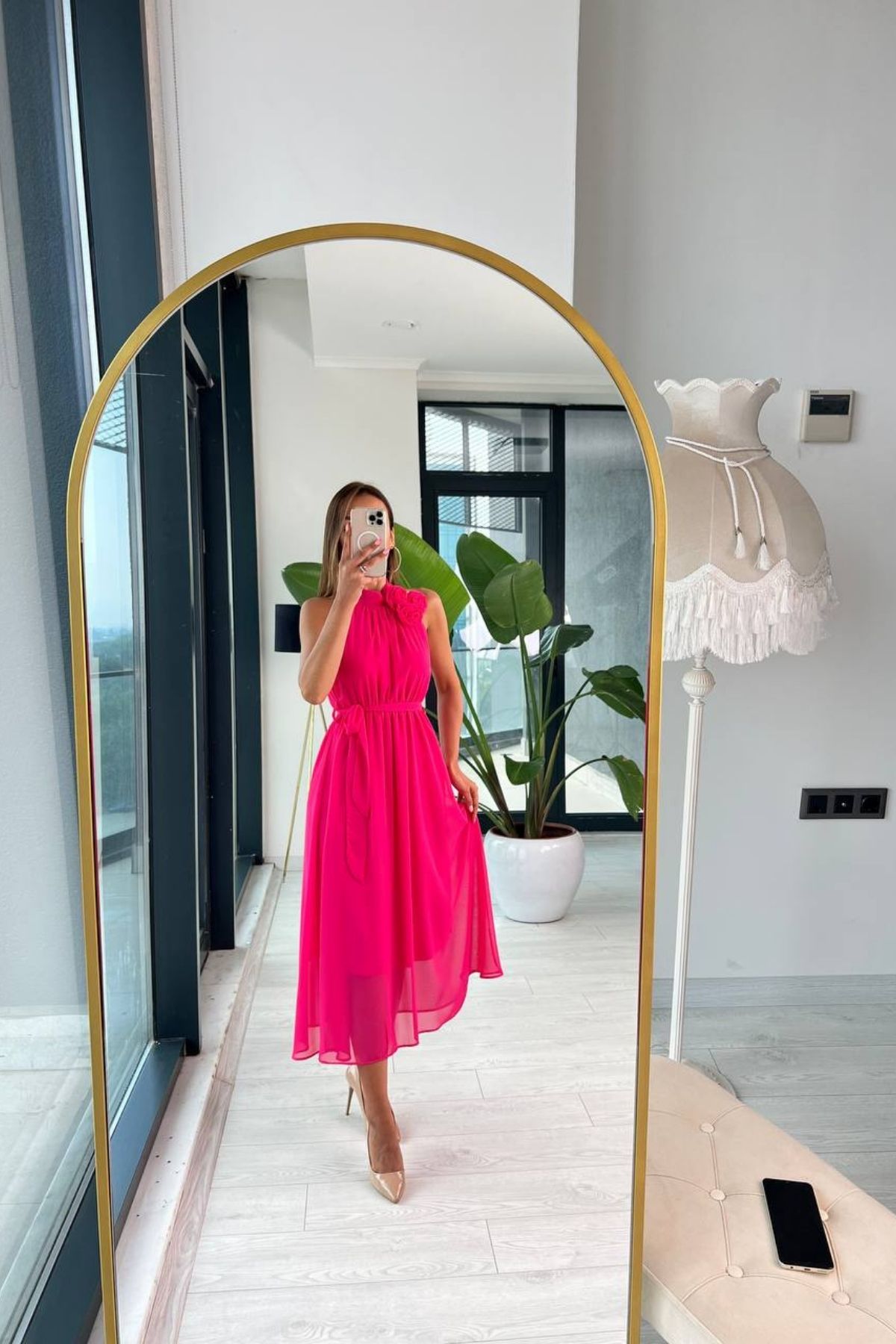 Fuşya%20Astarlı%20Gül%20Broşlu%20Rose%20Elbise