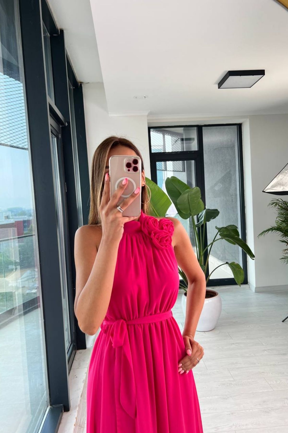Fuşya%20Astarlı%20Gül%20Broşlu%20Rose%20Elbise