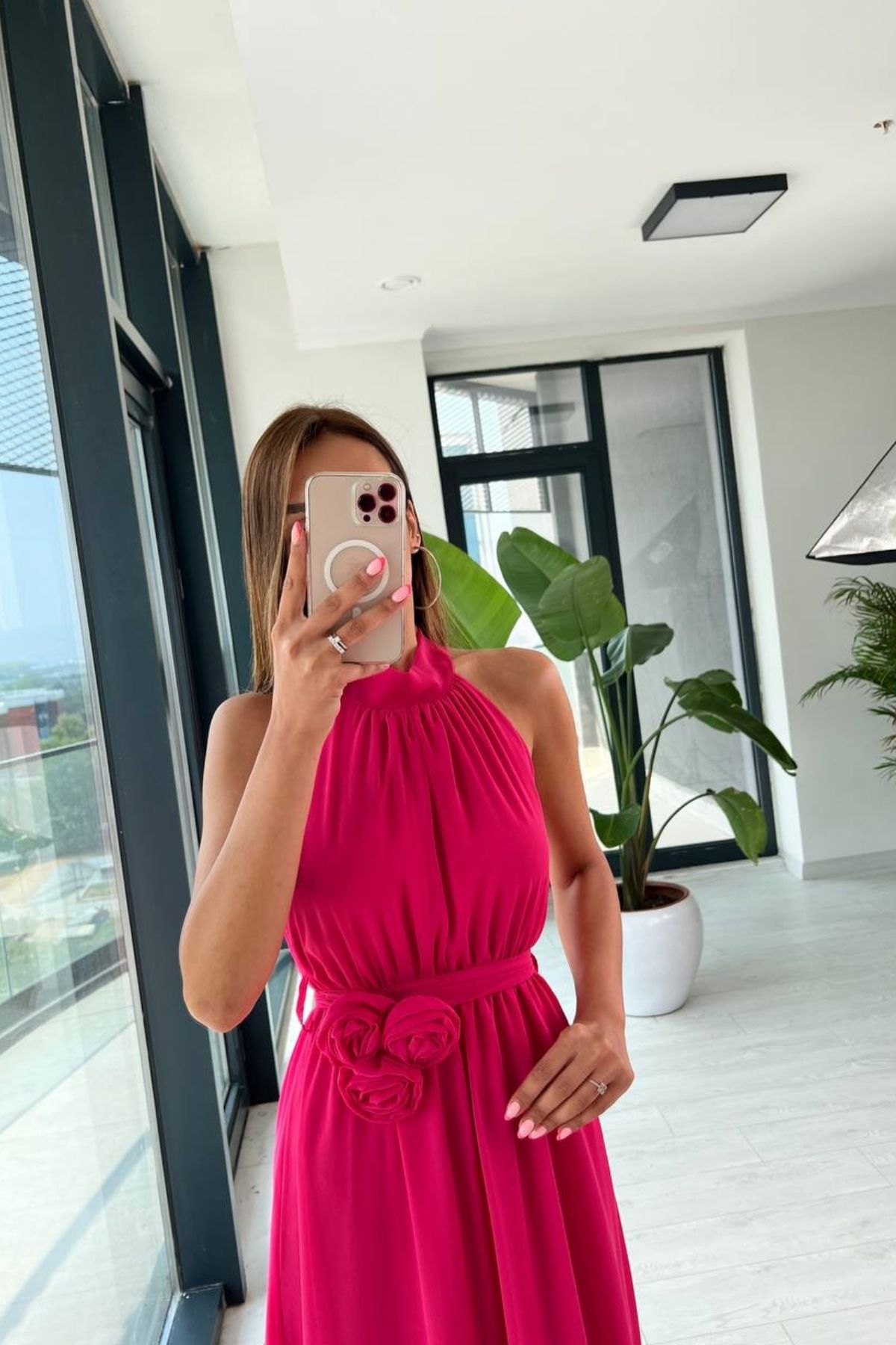 Fuşya%20Astarlı%20Gül%20Broşlu%20Rose%20Elbise