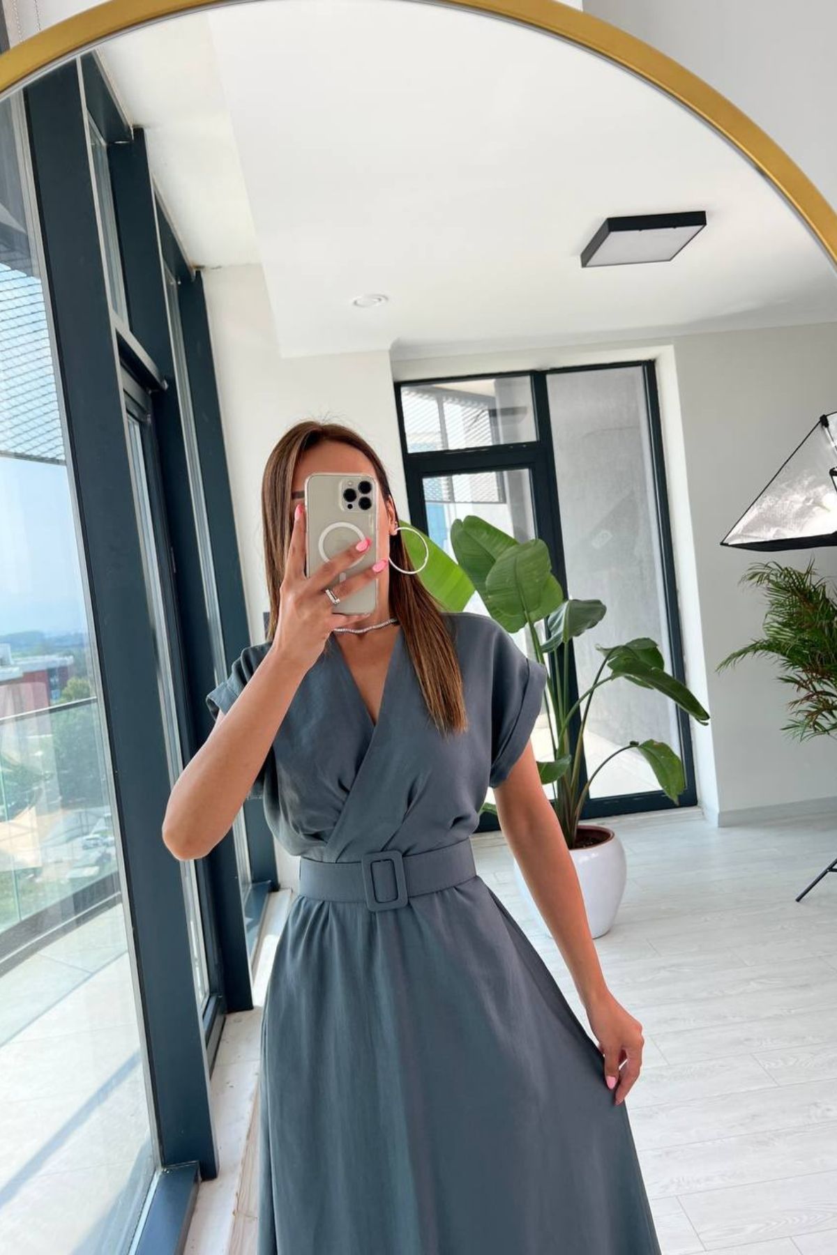 Füme%20Koyu%20Gri%20Astarlı%20Vual%20Kumaş%20Kemerli%20Elbise