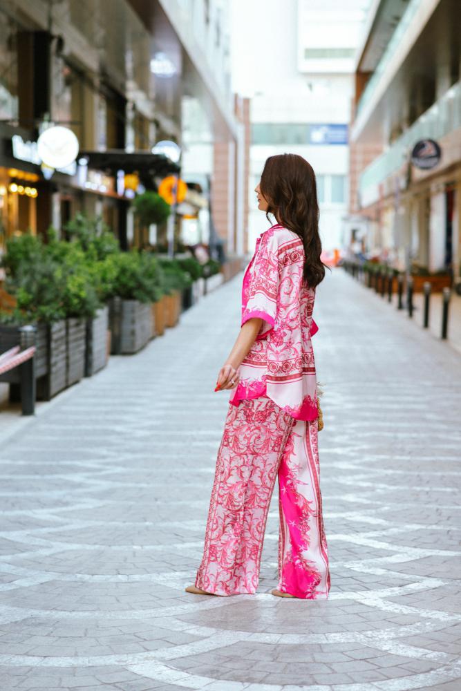 Pembe%20Desenli%20İpek%20Saten%20Takım