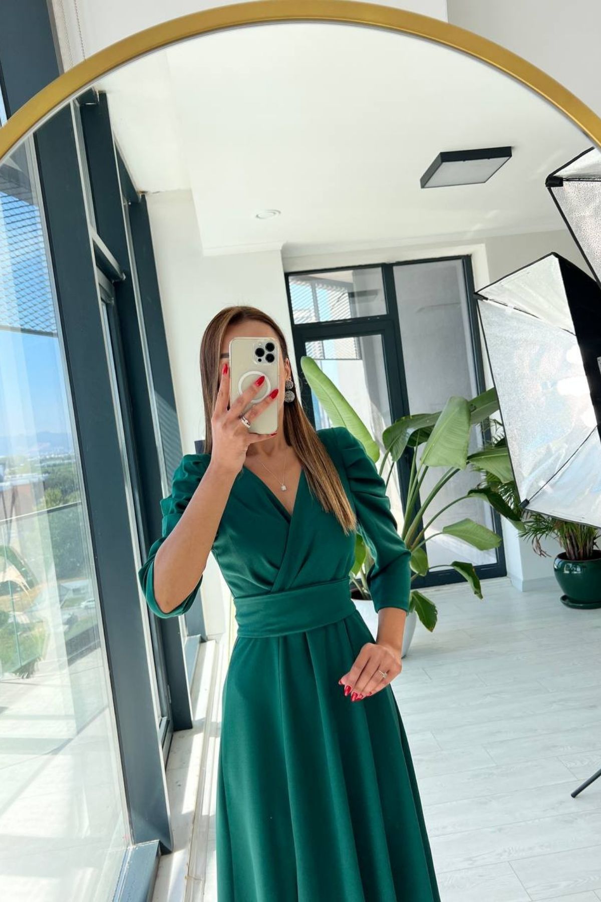 Zümrüt%20Krep%20Kumaş%20Kuşak%20Detaylı%20Elbise