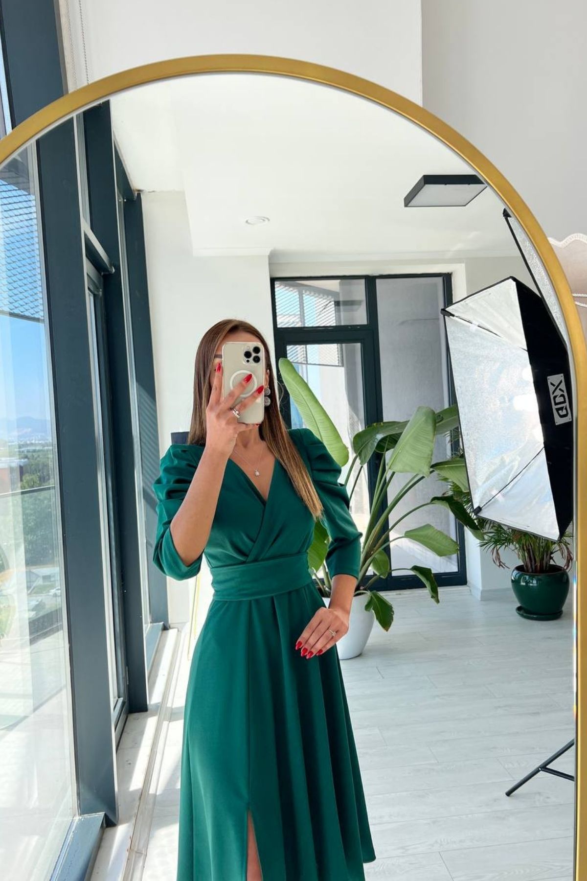 Zümrüt%20Krep%20Kumaş%20Kuşak%20Detaylı%20Elbise