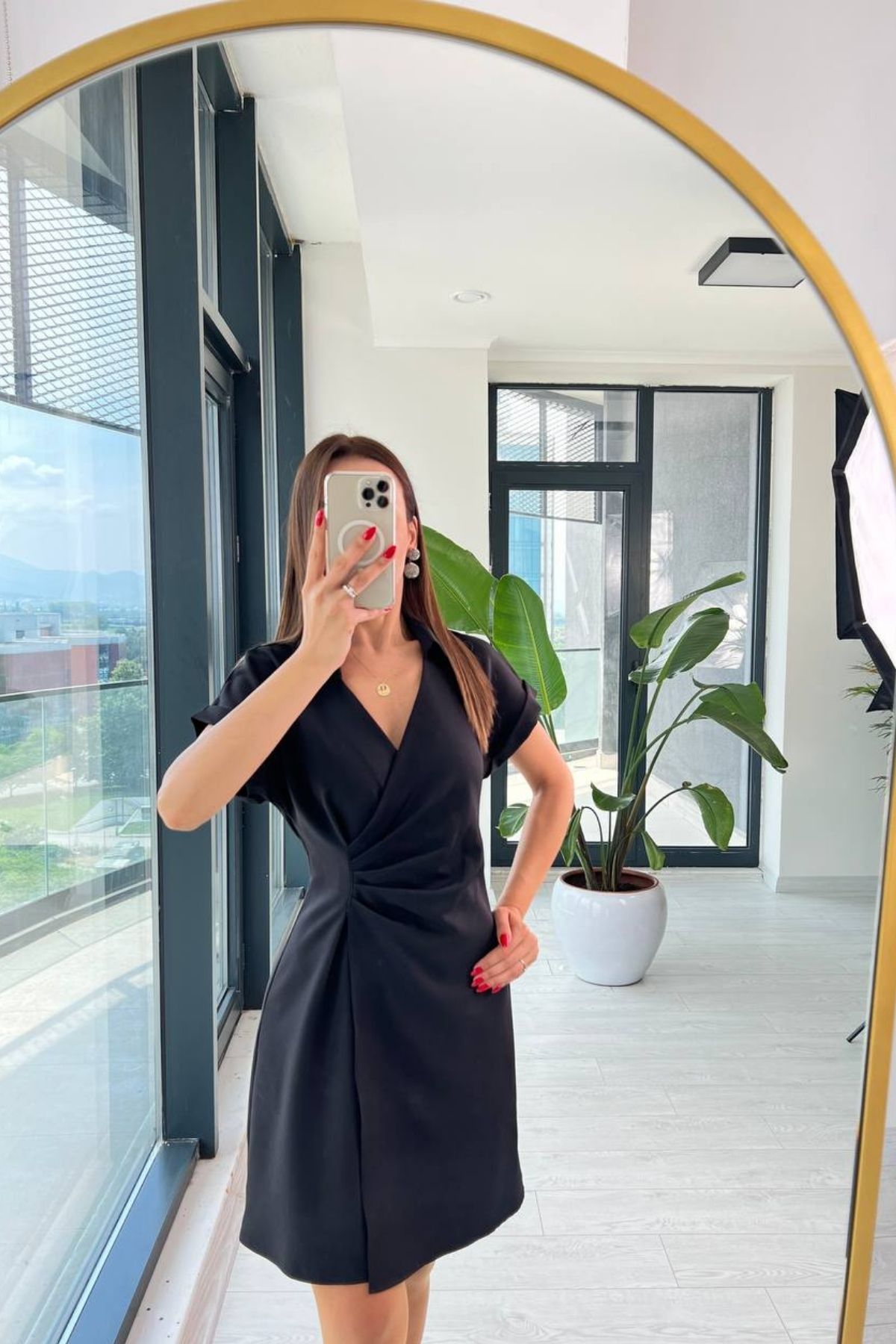 Siyah%20Gömlek%20Yaka%20Bel%20Detaylı%20Elbise
