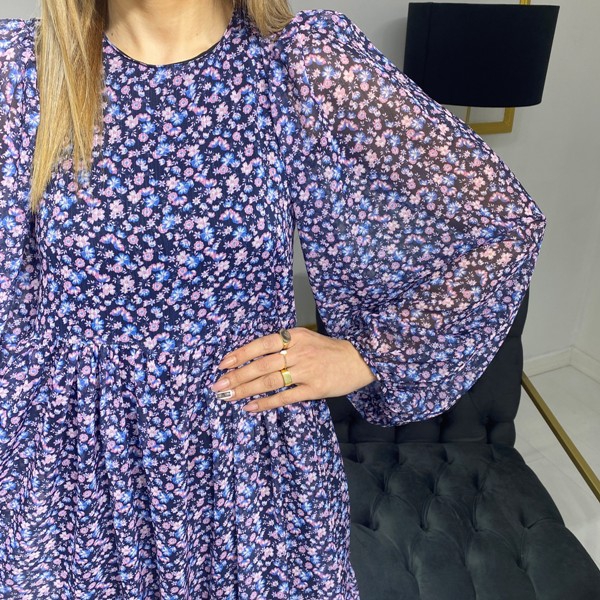 Şifon%20Floral%20Desenli%20Elbise