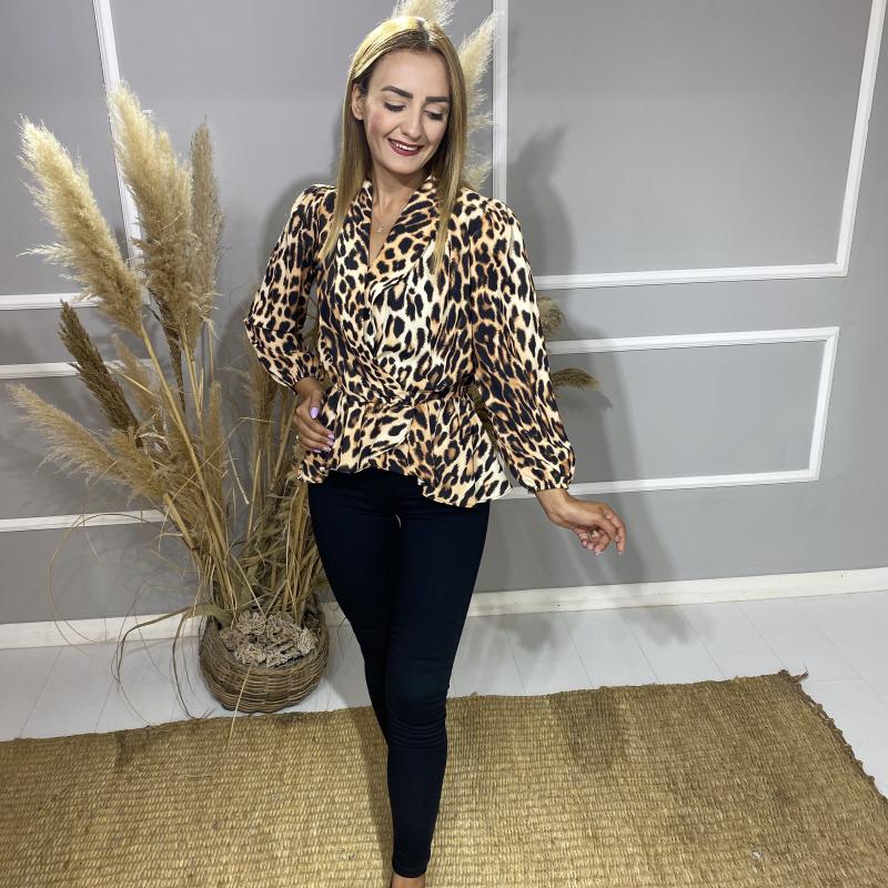 Leopar%20Desen%20Krep%20Kumaş%20Bluz
