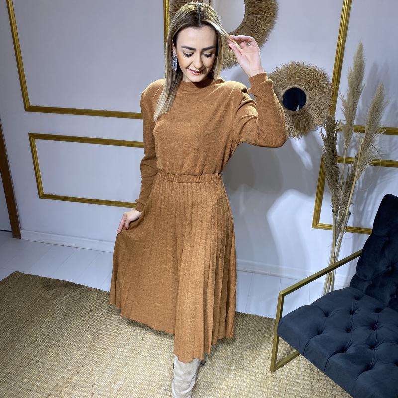 Tarçın%20Eteği%20Piliseli%20Örme%20Elbise